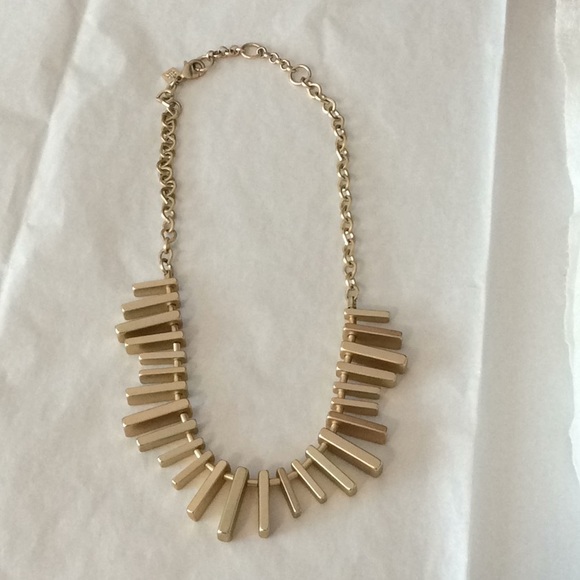 Banana Republic Jewelry - Banana republic statement necklace